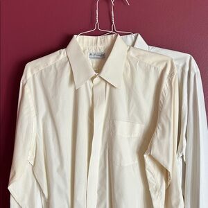 2 Vintage Men’s Princeton Long Sleeve Dress shirts.1 Cream color/1 Off White